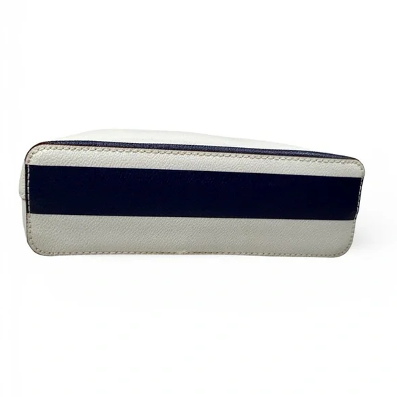 Kate Spade New York Wellesley Printed Hanna Crossbody Bag - Picture 4 of 12